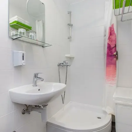 Appartement Apartment Betina Inn