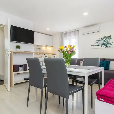 Apartment Betina Inn Betina (Sibenik-Knin)