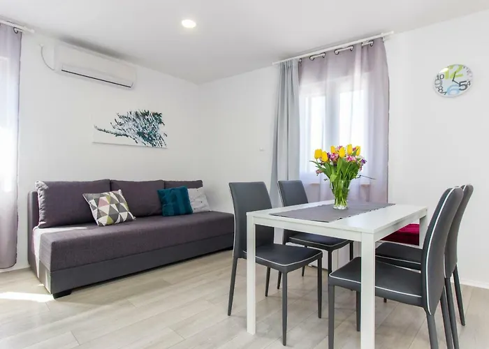 Apartment Betina Inn *